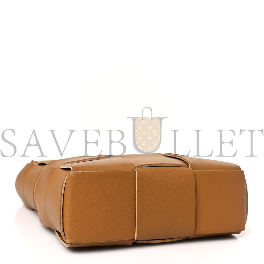 bo*te*ga  ve*ne*ta lambskin maxi intrecciato mini N0*H south cassette tote camel gold (27*24*5cm)