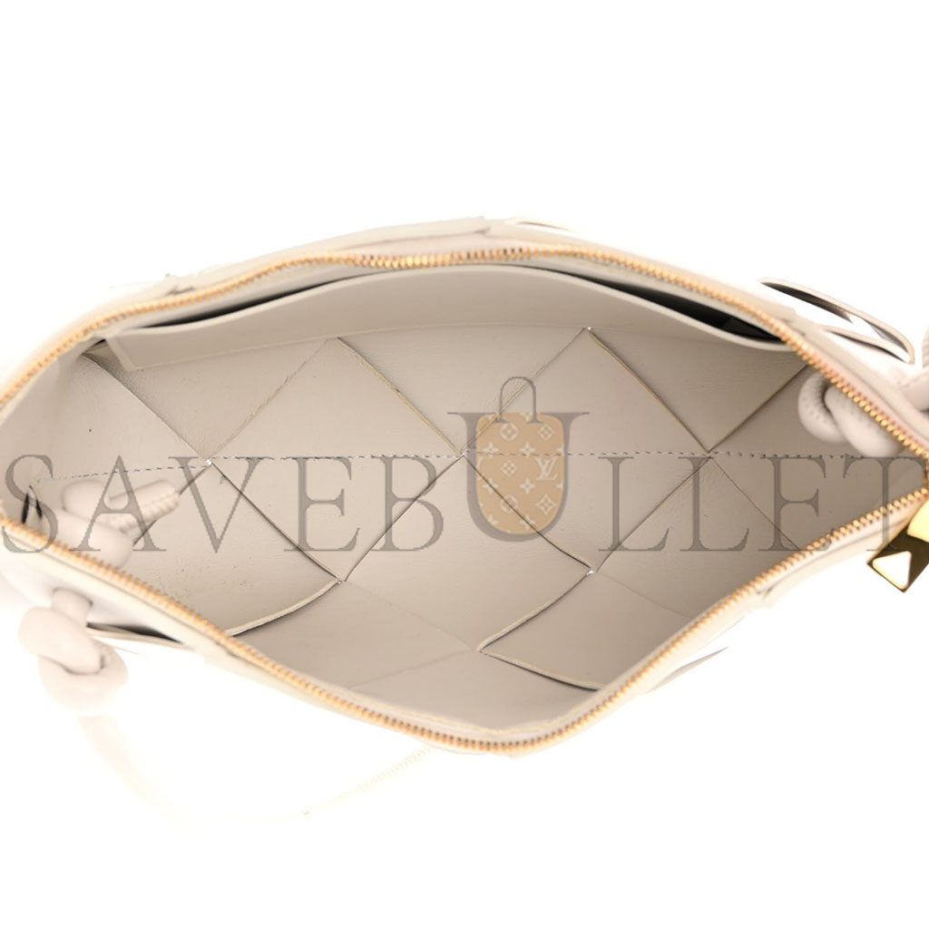 bo*te*ga Ve*ne*ta nappa maxi intreccio exploded shoulder bag chalk  (21*12*8cm)