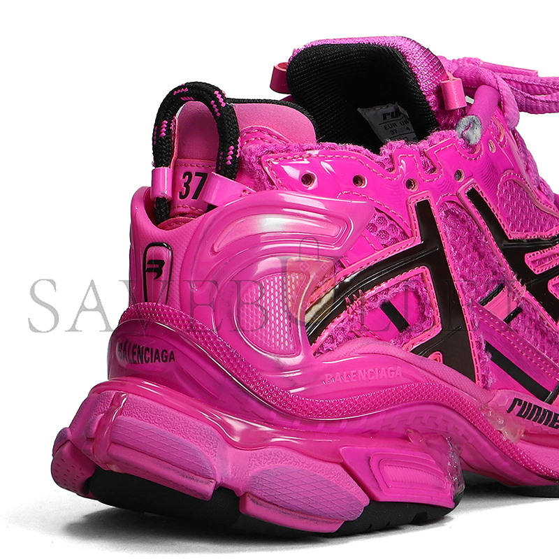 Ba*len*cia*ga runner fuchsia pink women