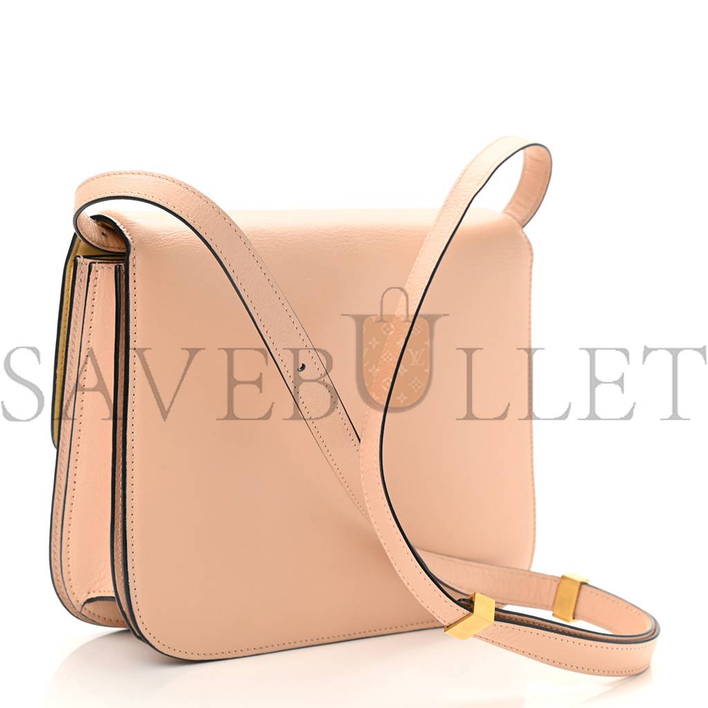 goatskin Ce**e goatskin medium classic box flap bag dune (23*18*6cm) box flap bag dune