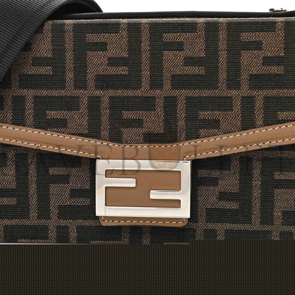 F**di recycled fabric jacquard vitello king ff 1974 baguette soft trunk tobacco moro sand (21*15*6cm)